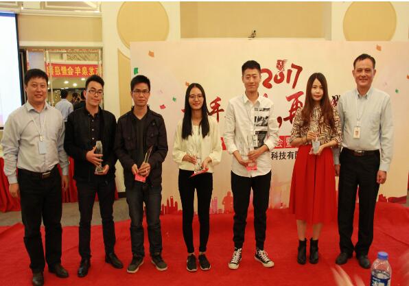 1523948758544352.jpg 38.jpg